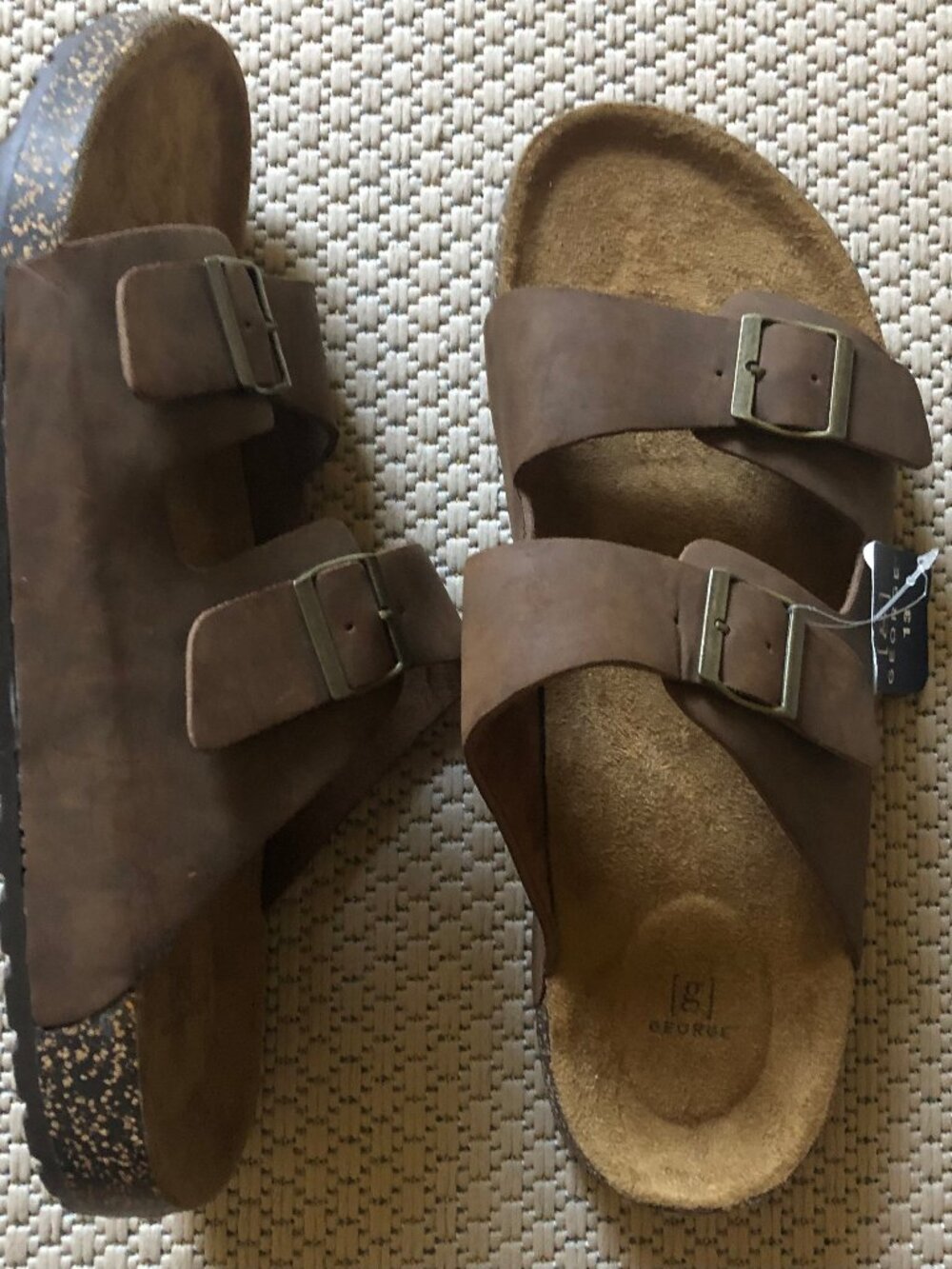 Sandals mens new size 11M man made materials adjustable George flexible outsole